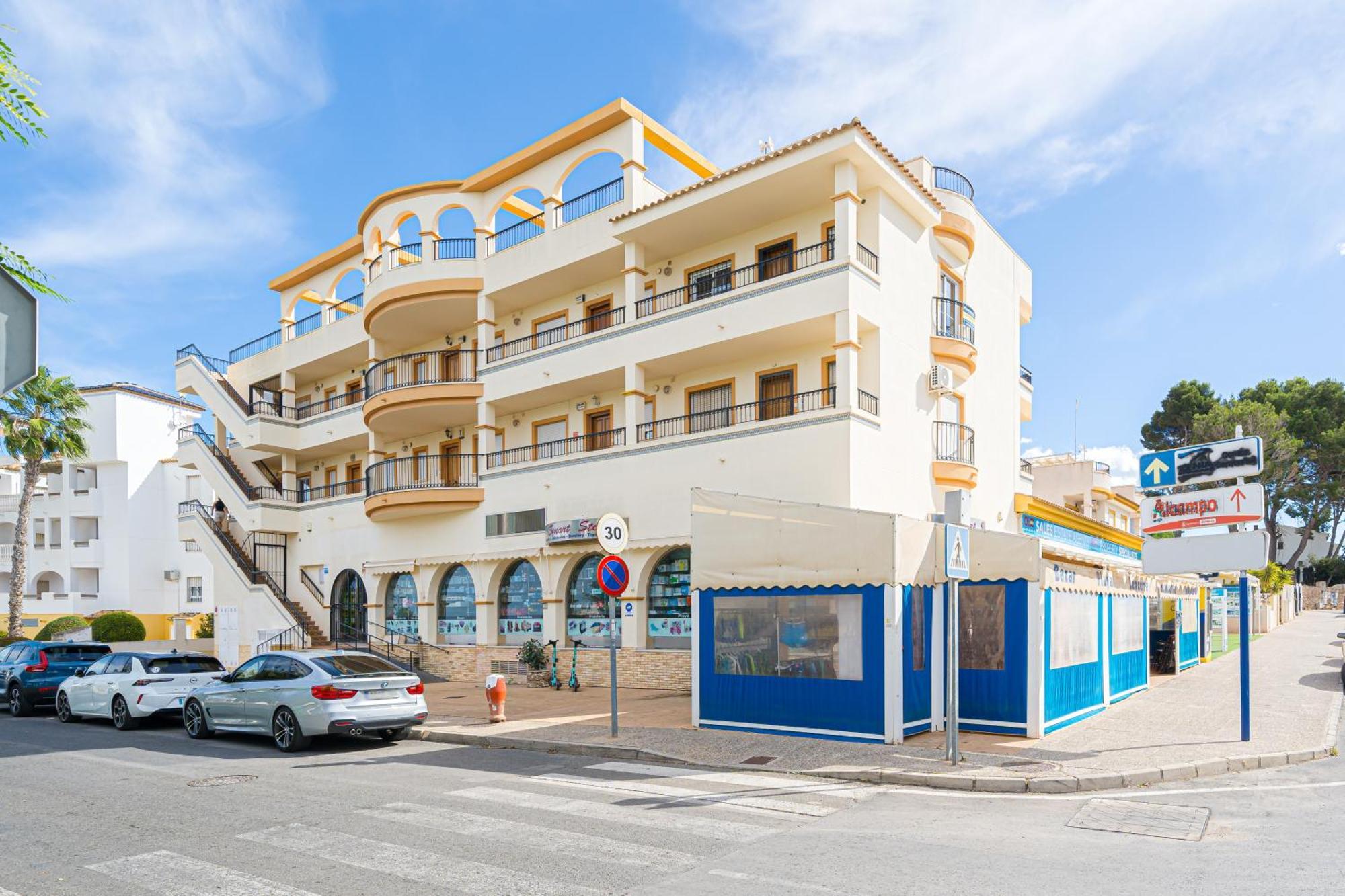 Villamartin Apartment. Excellent Location For Golfers, Cyclists And Hikers Exterior foto